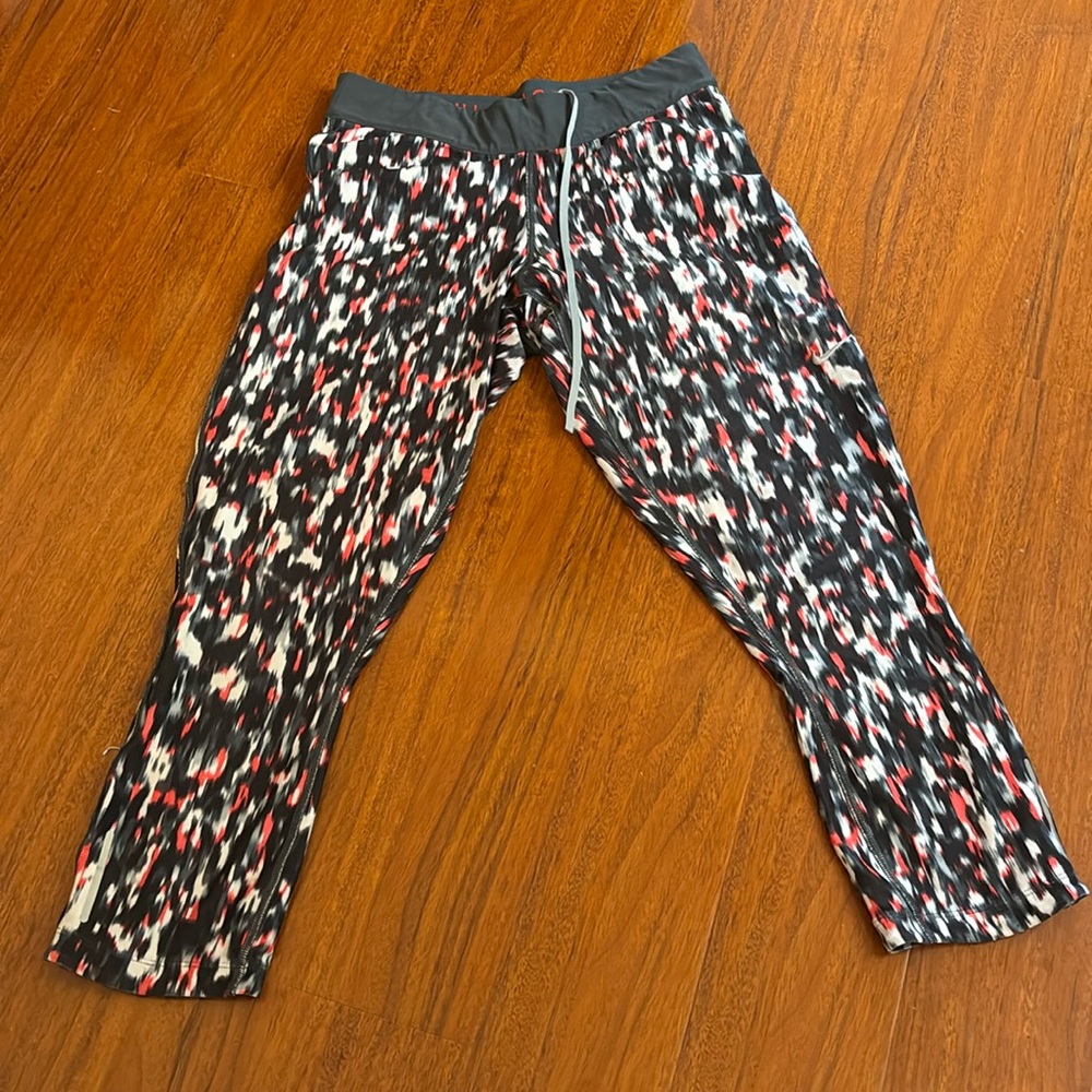Nike Dri Fit Crop Leggings Print Yoga Pants Size M